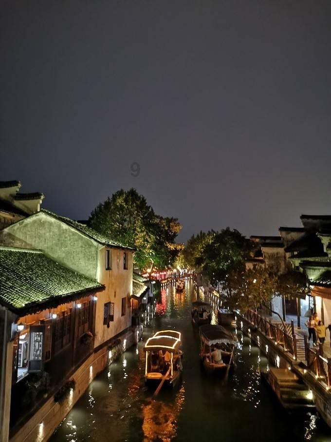 废弃精神病院逃脱